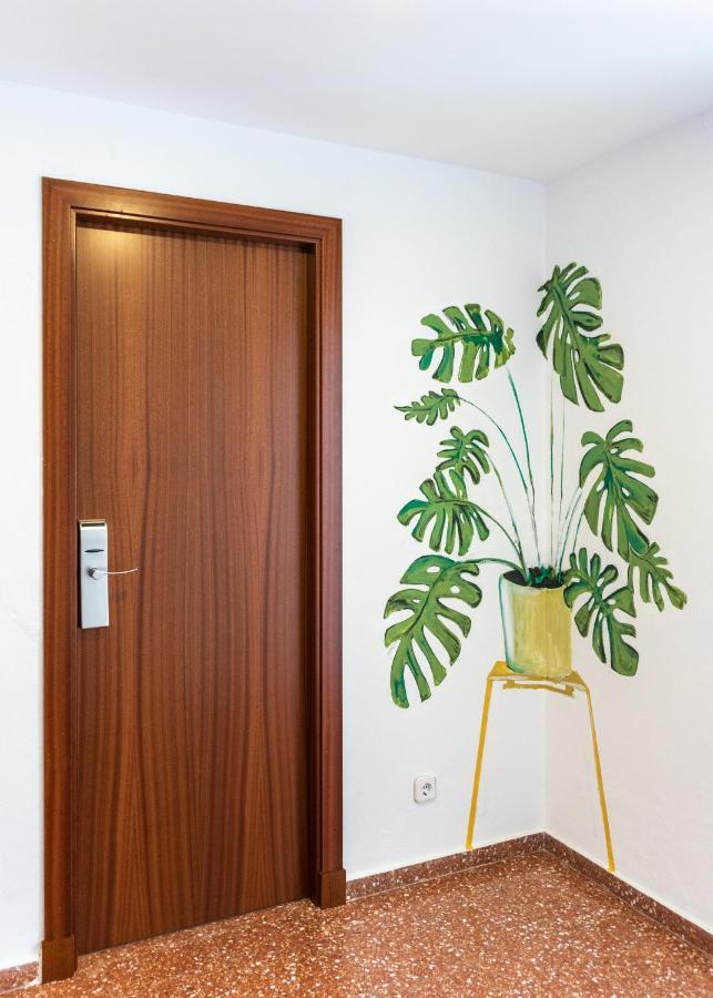 Hostal Jume - Urban Rooms マオー エクステリア 写真